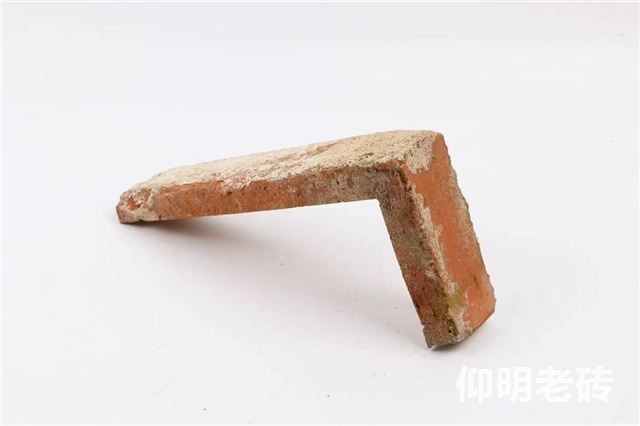红砖包角